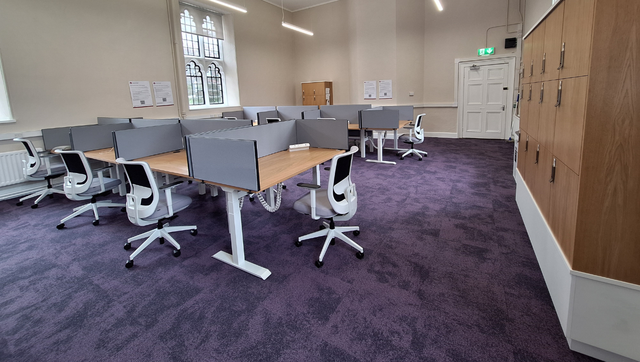  Located in QA003 in the Quadrangle, The Desk Hub is a bright, quiet space with 17 bookable height-adjustable desks.
