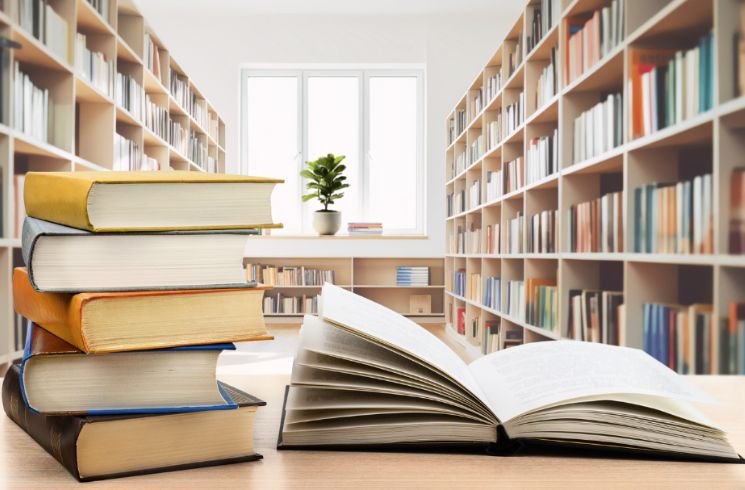 Books & Book Chapters