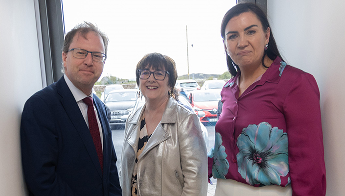 An tAire Breisoideachais agus Ardoideachais, Taighde, Nuálaíochta agus Eolaíochta James Lawless T.D.