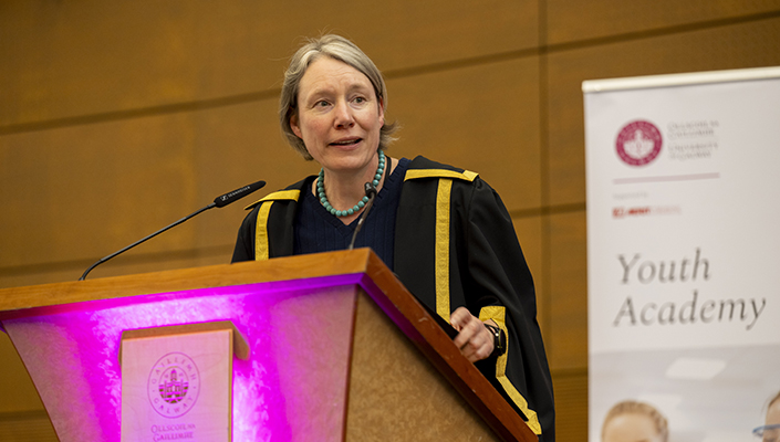 Professor Becky Whay