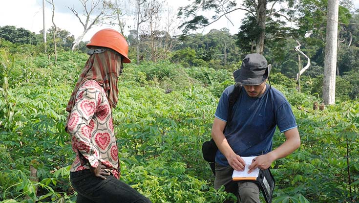 Dr Marc Delêtre (NUI Galway) interviewing farmers in their fields and recording cassava (manioc) var