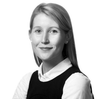 Dr. Sin&eacute;ad Lydon